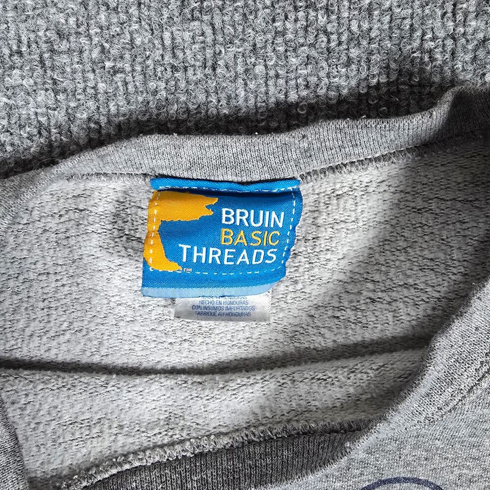 UCLA Bruin Basic Threads Men's Crew Neck Sweater - Script Print - Gray - Large - Picture 11 of 16